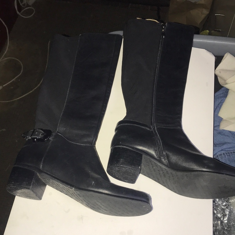 Women’s Tahari Tall Leather Boots